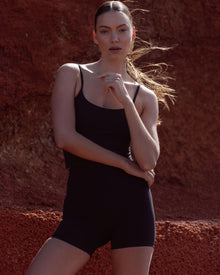 IVY SINGLET - BLACK